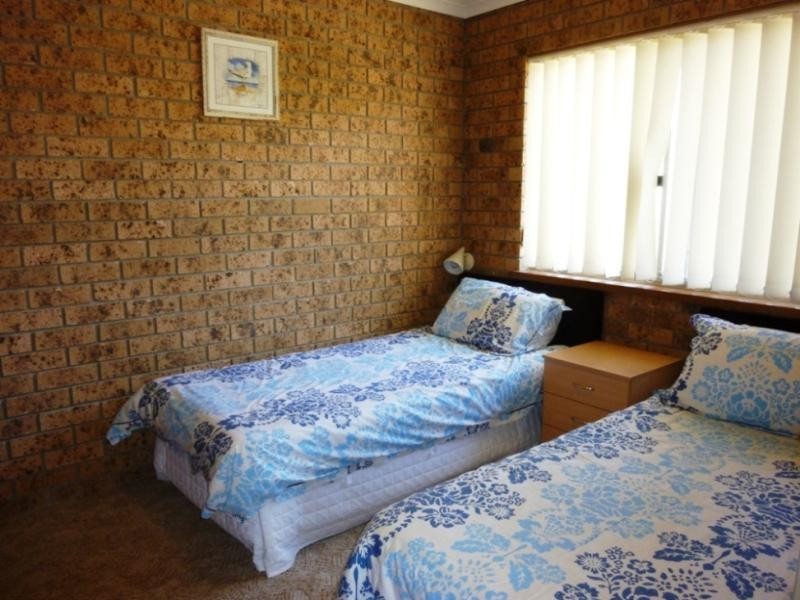 Unit 2/23 Ocean Drive, Merimbula NSW 2548