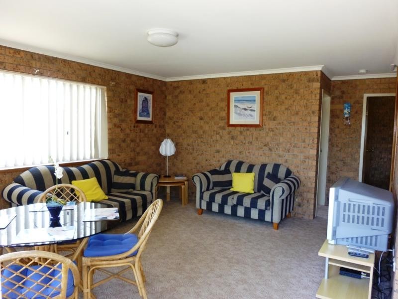 Unit 2/23 Ocean Drive, Merimbula NSW 2548