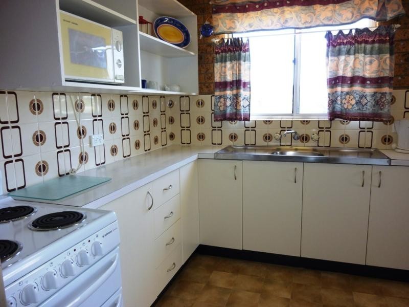 Unit 2/23 Ocean Drive, Merimbula NSW 2548