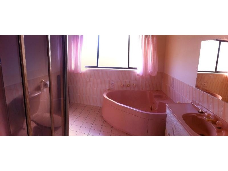 29 Yarrawood Ave, Merimbula NSW 2548