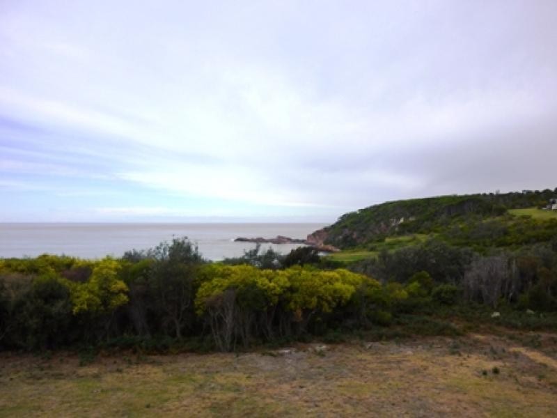 18 Dolphin Cove Drive, Tura Beach NSW 2548