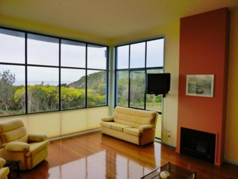 18 Dolphin Cove Drive, Tura Beach NSW 2548