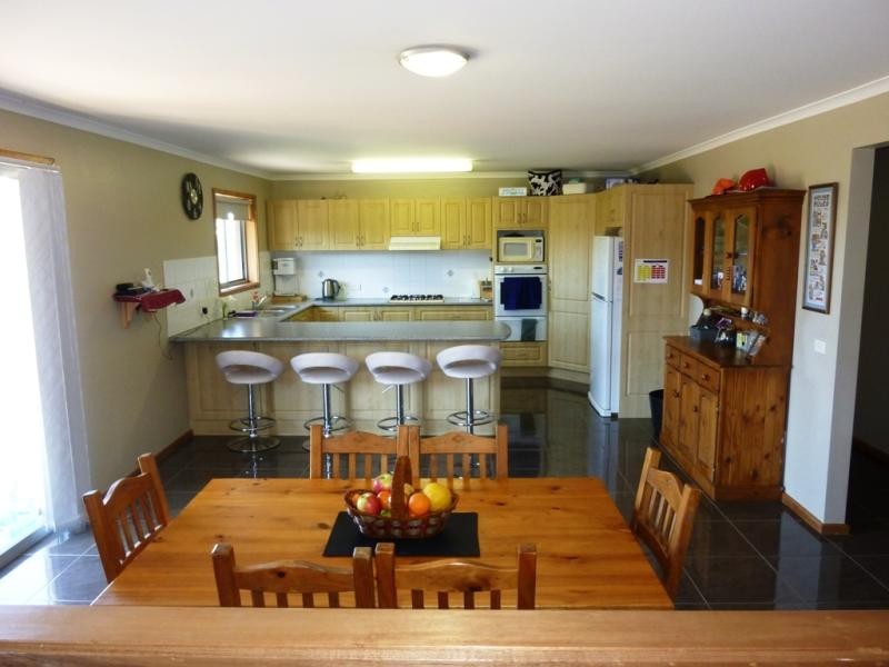 7 Garden Circle, Merimbula NSW 2548