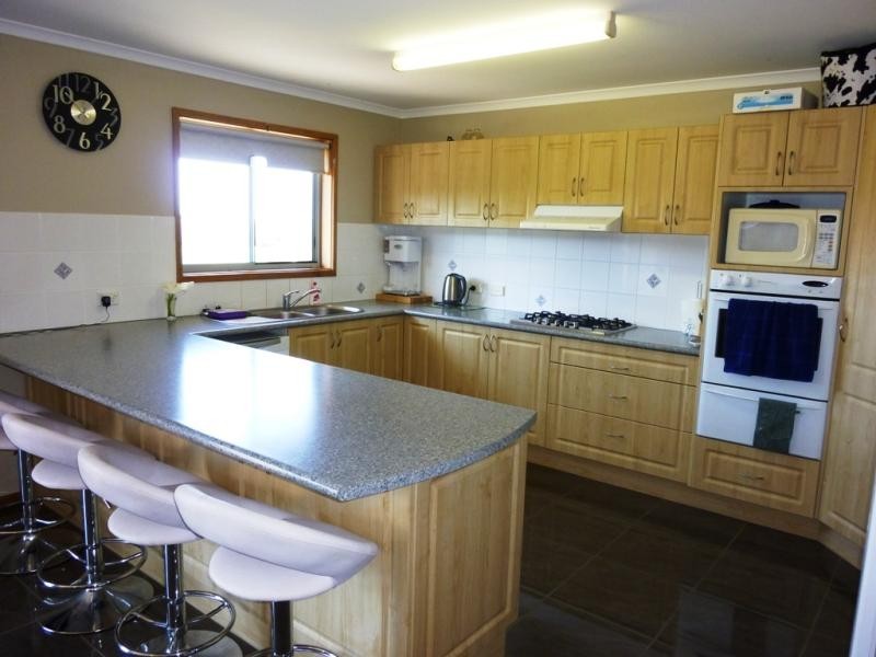 7 Garden Circle, Merimbula NSW 2548