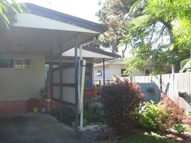 15 TWENTY FOURTH AVENUE, Palm Beach QLD 4221