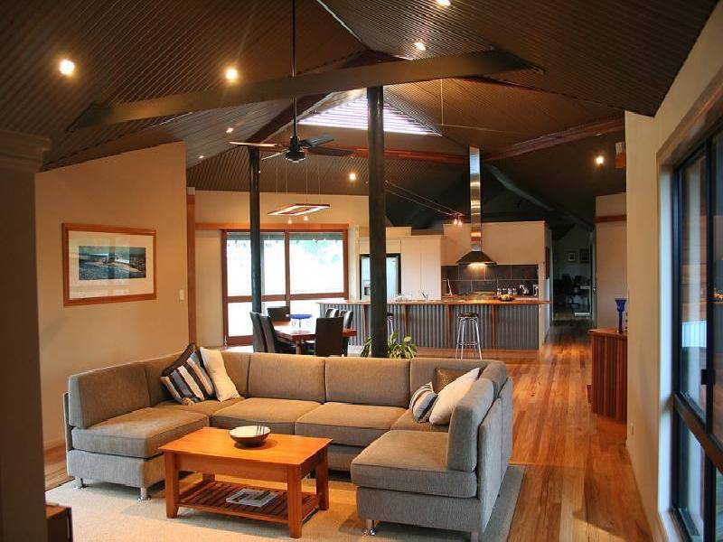 2 STOCKYARD COURT, Tallebudgera QLD 4228