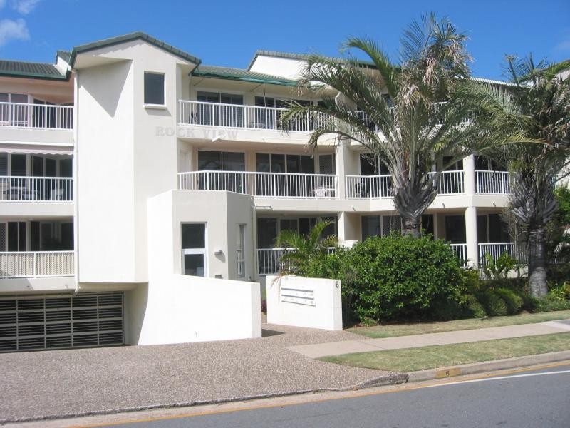 2/6 Tomewin Ave, Currumbin QLD 4223