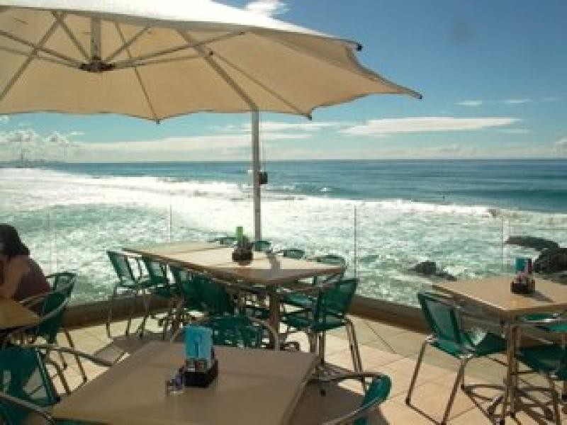 2/6 Tomewin Ave, Currumbin QLD 4223