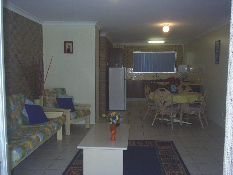 8/12 MAWARRA STREET, Palm Beach QLD 4221