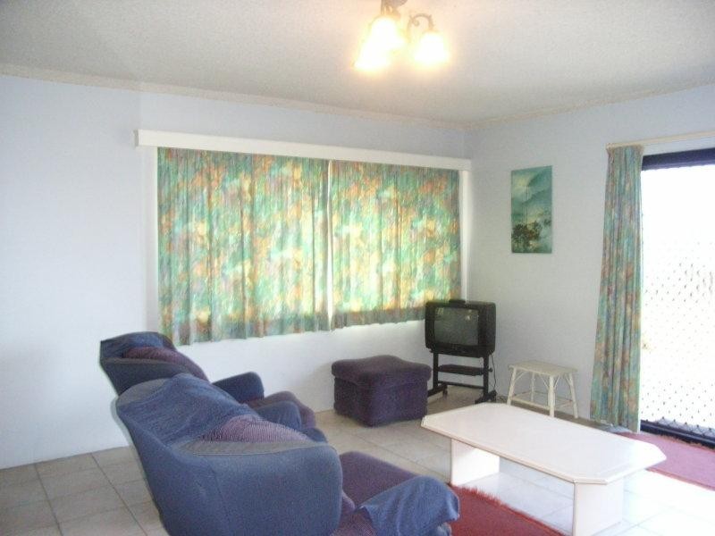 1/2 PALM BEACH AVE, Palm Beach QLD 4221