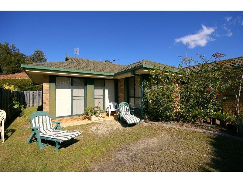 95 SAFFRON STREET, Elanora QLD 4221