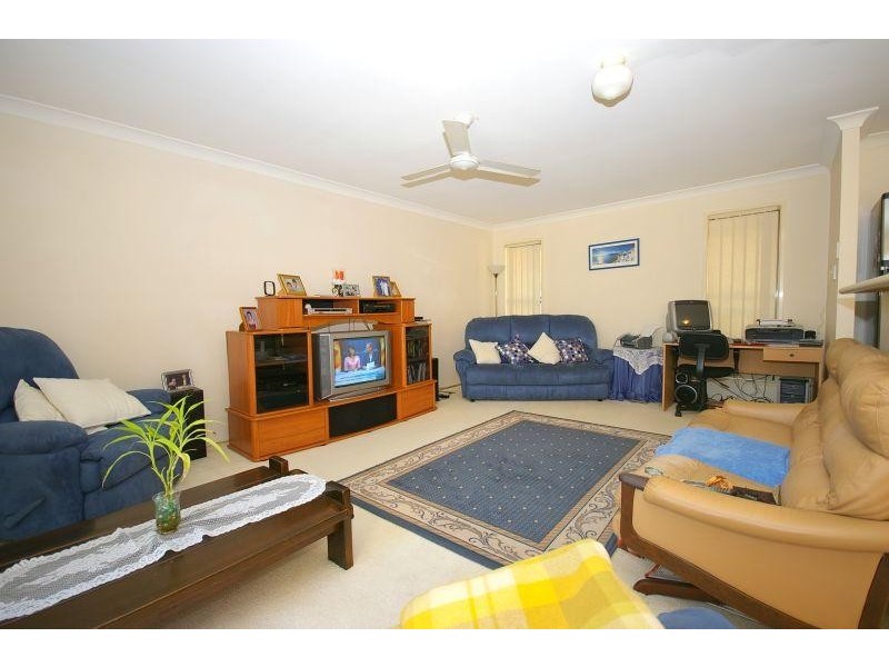 95 SAFFRON STREET, Elanora QLD 4221