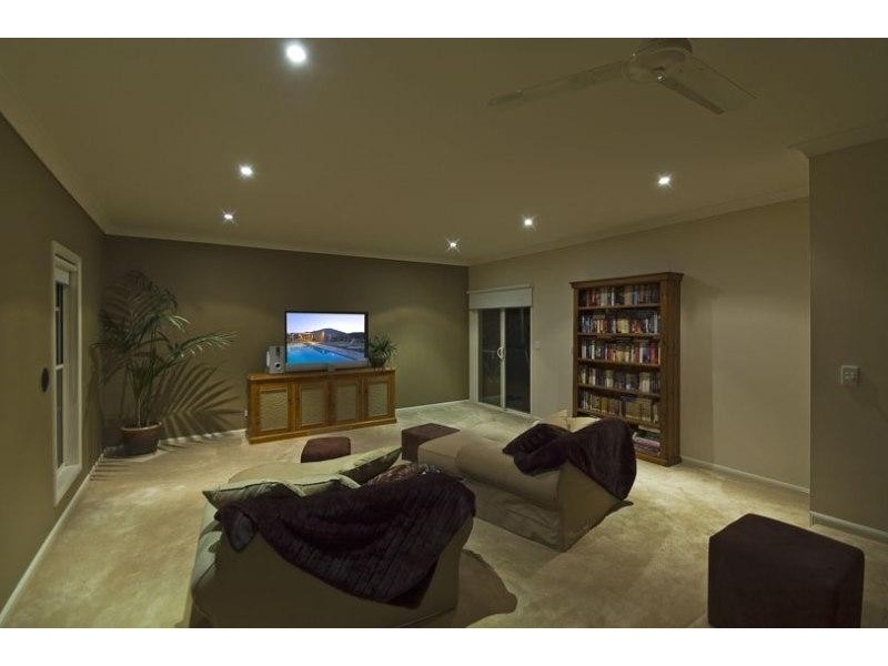 36 SAMUEL DRIVE, Tallebudgera QLD 4228