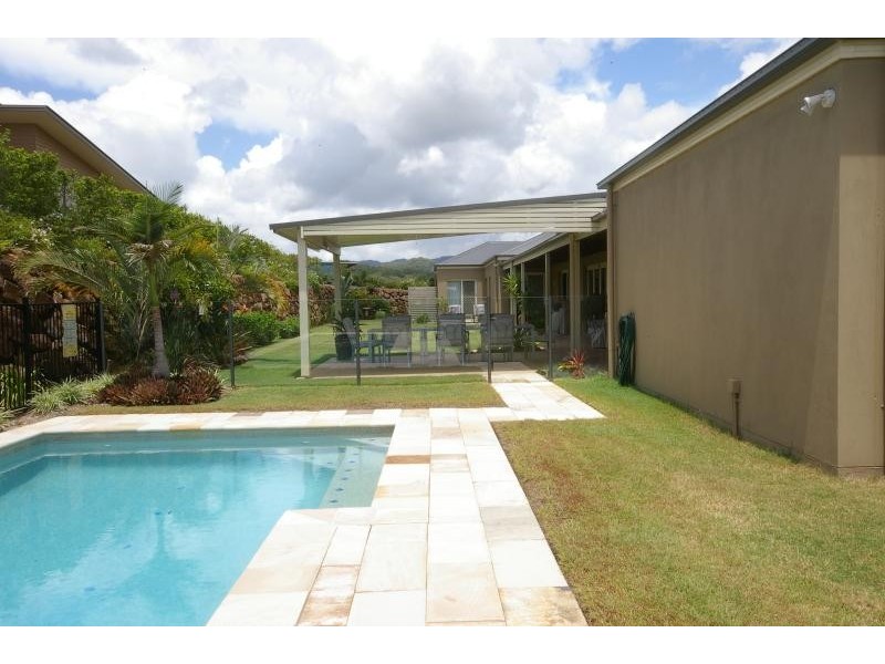 36 SAMUEL DRIVE, Tallebudgera QLD 4228