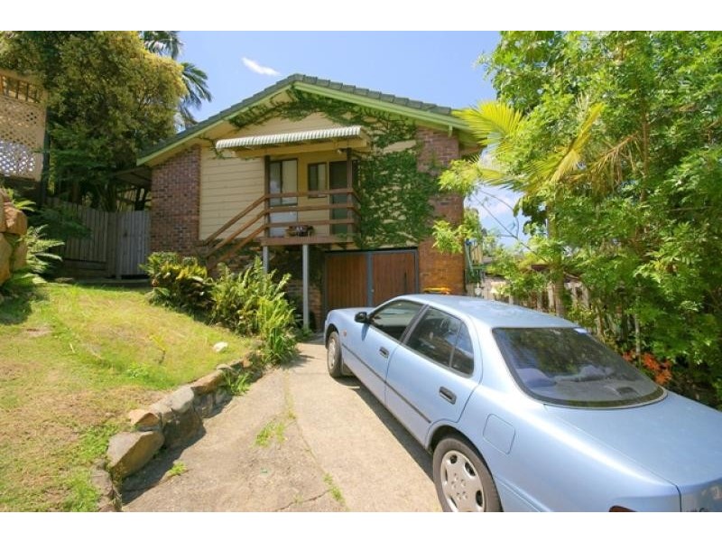 28 BRONZEWING CLOSE, Elanora QLD 4221