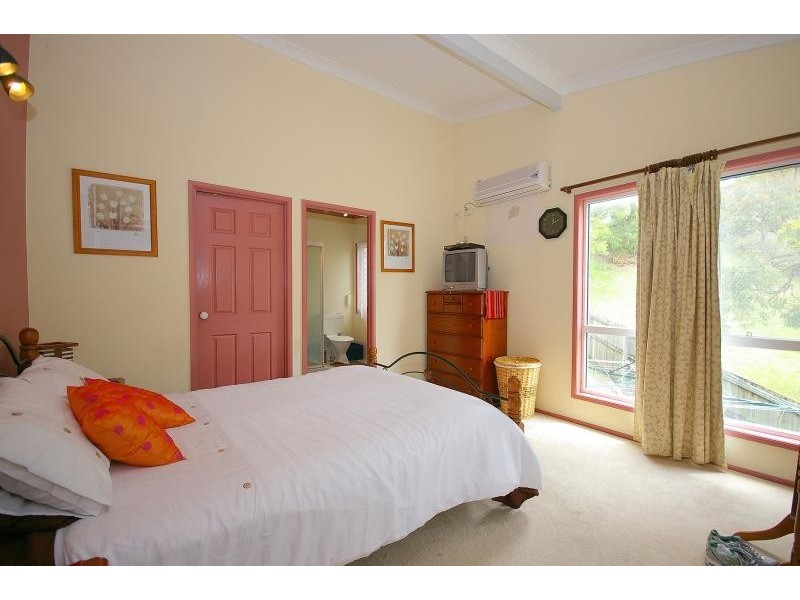 68 ANGELICA STREET, Elanora QLD 4221