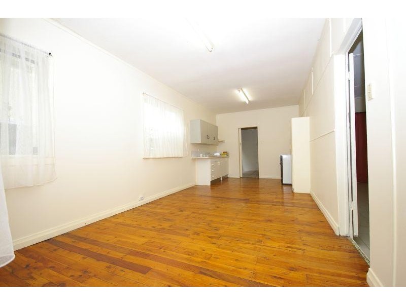 1220 GOLD COAST HIGHWAY, Palm Beach QLD 4221