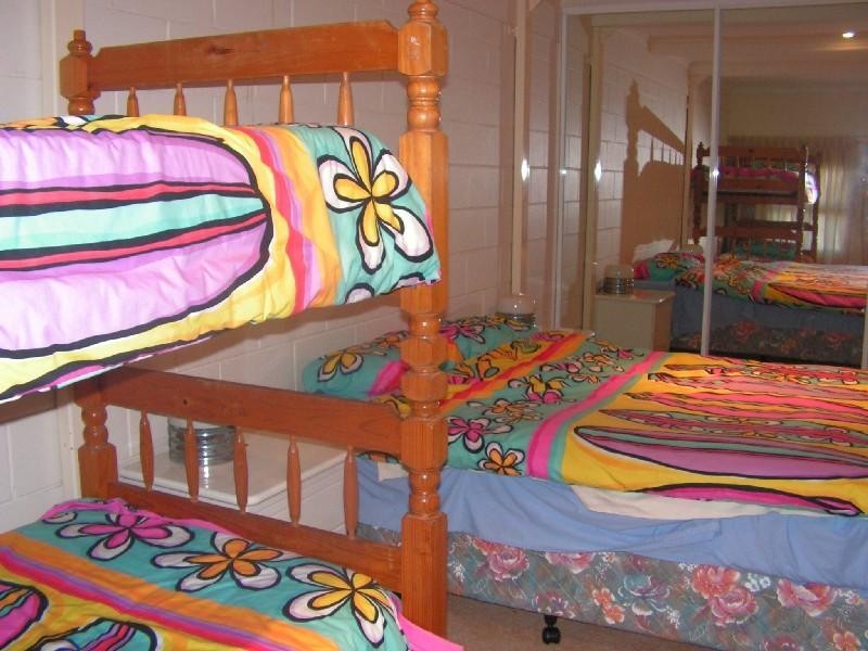 193 HEDGES AVE, Mermaid Beach QLD 4218