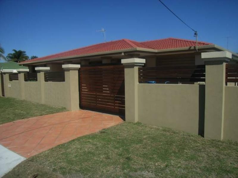 14 ARALUEN AVENUE, Palm Beach QLD 4221