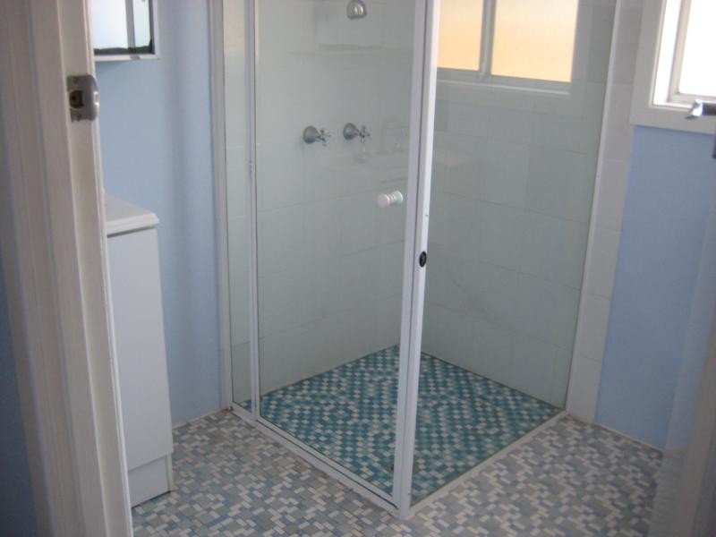 33 TWENTY FIFTH AVENUE, Palm Beach QLD 4221