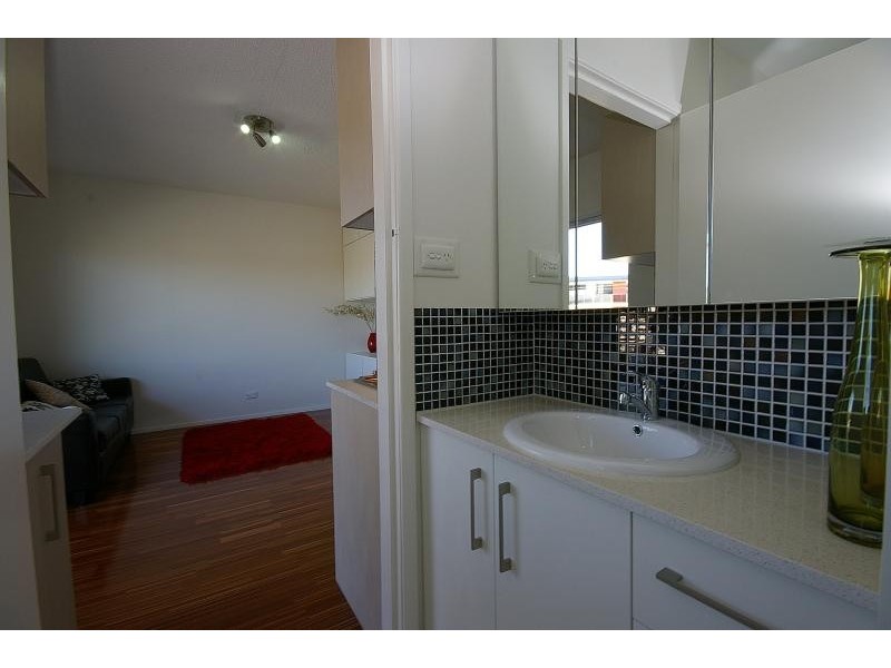 41 TALLEBUDGERA DRIVE, Palm Beach QLD 4221