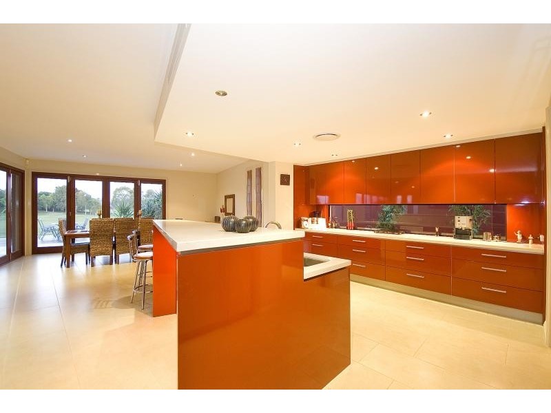 814 LEGEND TRAIL, Robina QLD 4226