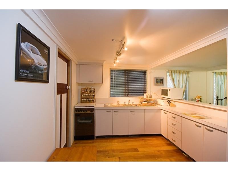 37 Sixth Avenue, Palm Beach QLD 4221