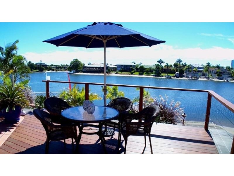 78 Waitomo Street, Broadbeach Waters QLD 4218