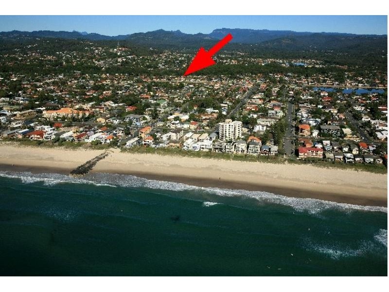 225 Mallawa Drive, Palm Beach QLD 4221