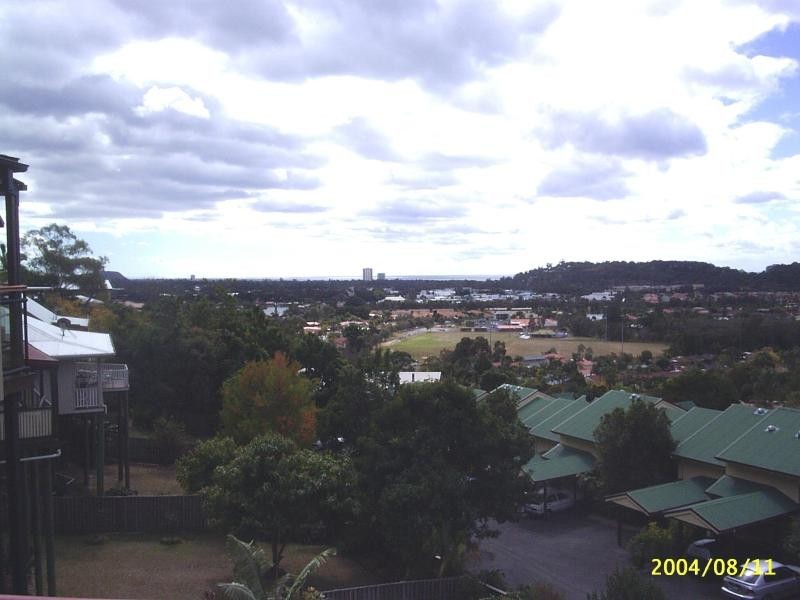 68 Hoffschildt Drive, Currumbin Waters QLD 4223