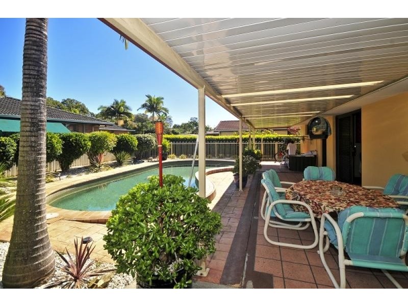 225 MALLAWA DRIVE, Palm Beach QLD 4221
