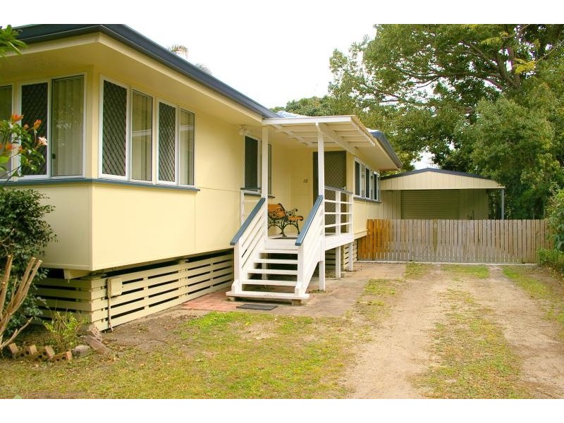 13 Reynton Street, Currumbin Waters QLD 4223