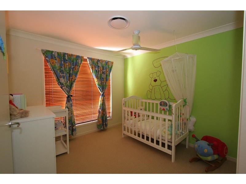 3 Fenton Drive, Tallebudgera QLD 4228