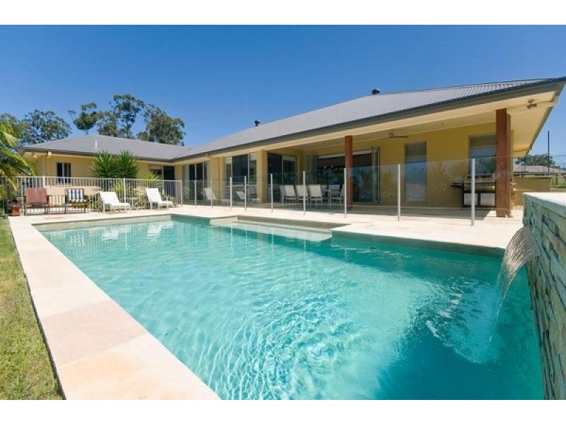 7 Samuel Drive, Tallebudgera QLD 4228