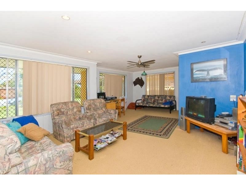 5 Gulai Street, Palm Beach QLD 4221