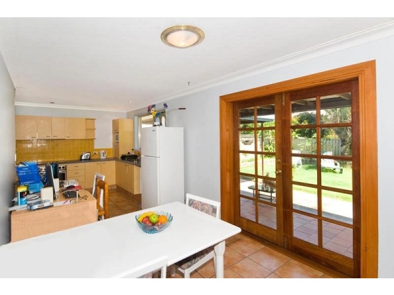 5 Gulai Street, Palm Beach QLD 4221