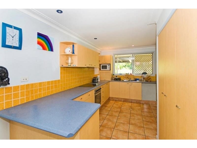 5 Gulai Street, Palm Beach QLD 4221