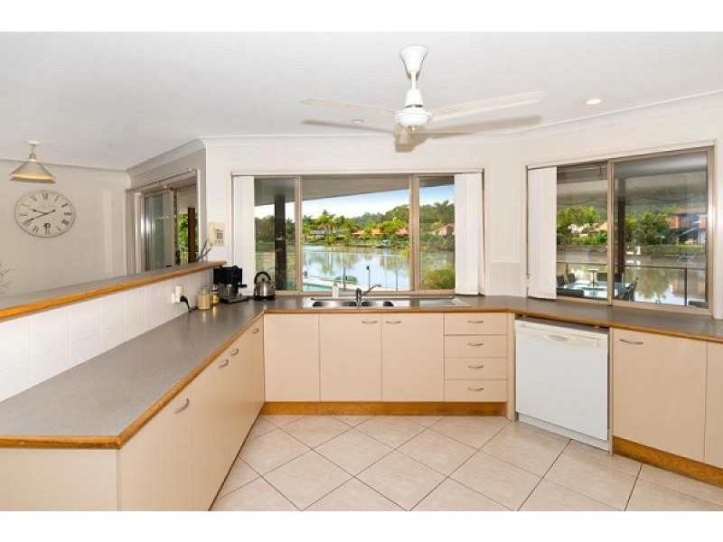 38 Bradshaw Drive, Currumbin Waters QLD 4223
