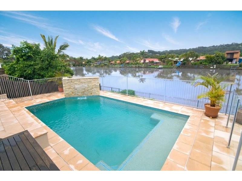 38 Bradshaw Drive, Currumbin Waters QLD 4223