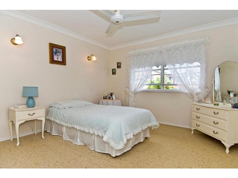 2 French Street, Tugun QLD 4224