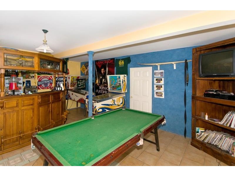 10 Forest Court, Elanora QLD 4221