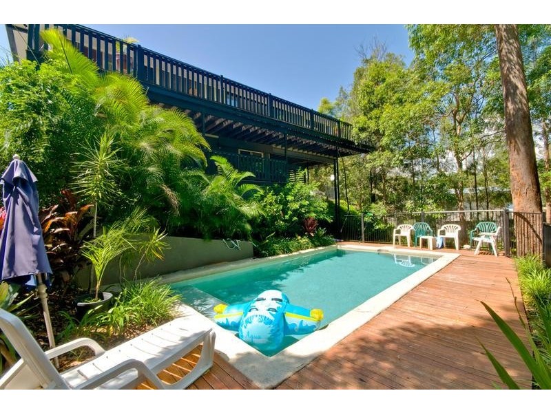 7 Forest Drive, Elanora QLD 4221