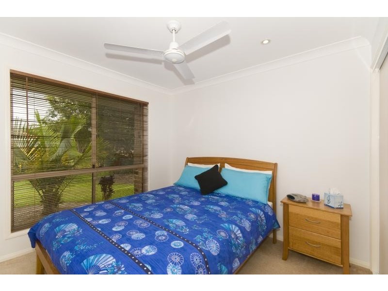 15 Baumea Court, Elanora QLD 4221