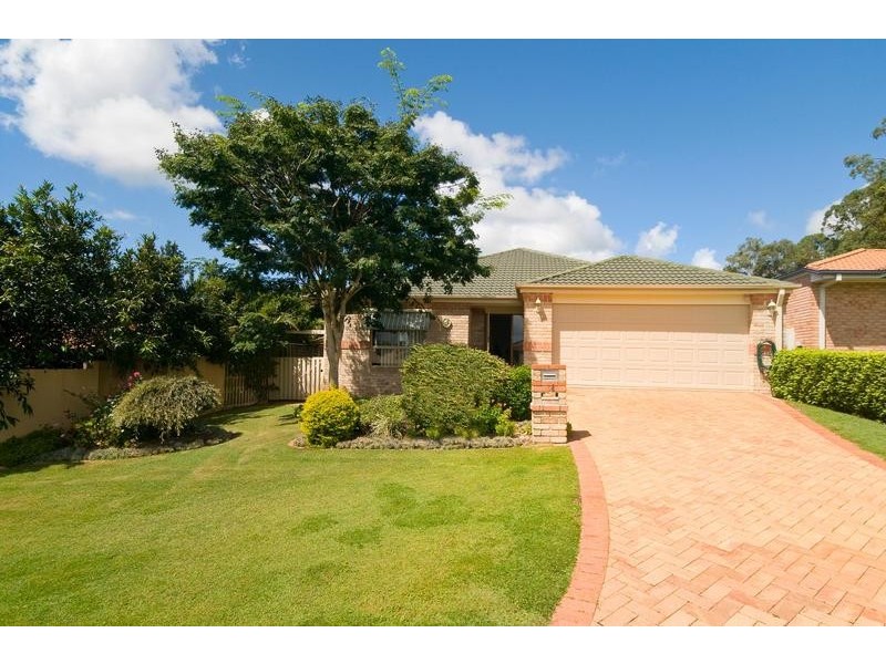 4 Hibertia Avenue, Elanora QLD 4221