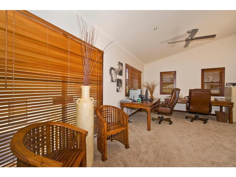 13 Barton Street, Reedy Creek QLD 4227