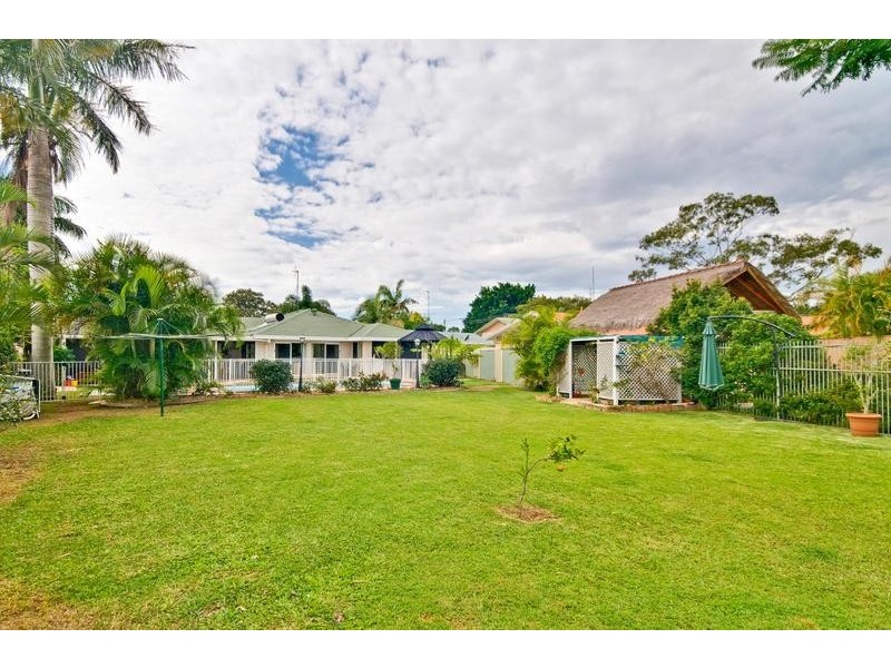 6 Mainsail Street, Currumbin Waters QLD 4223