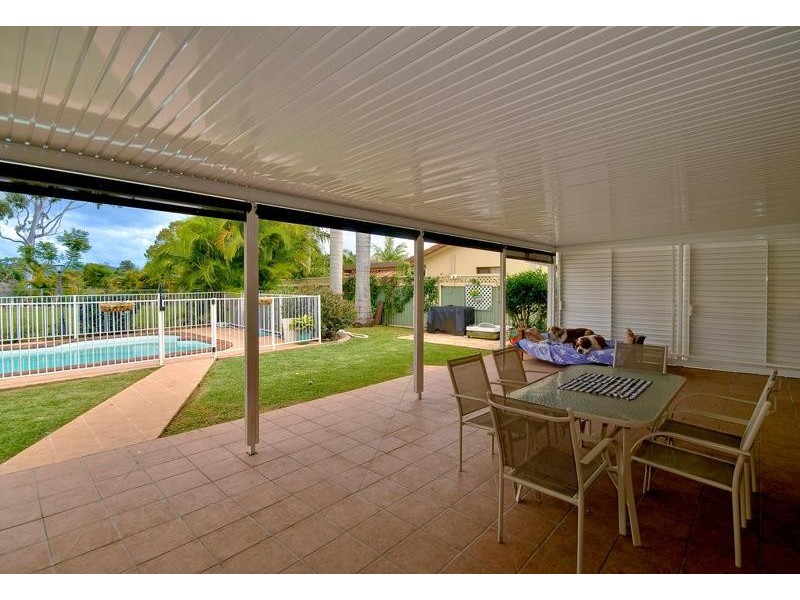 6 Mainsail Street, Currumbin Waters QLD 4223