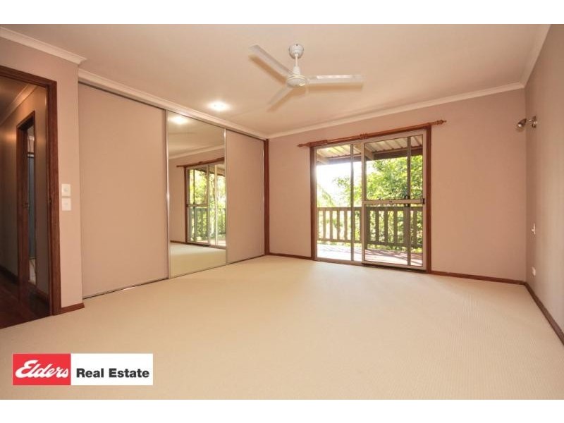 8 Carapook Crescent, Tallebudgera QLD 4228