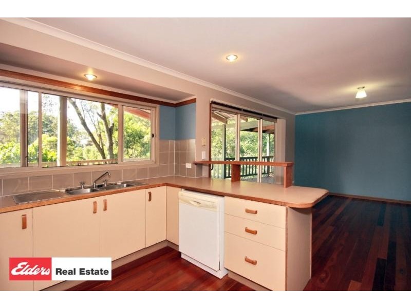 8 Carapook Crescent, Tallebudgera QLD 4228