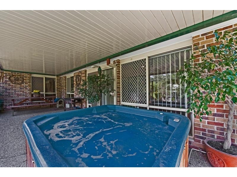 29 Chippendale Crescent, Currumbin Waters QLD 4223